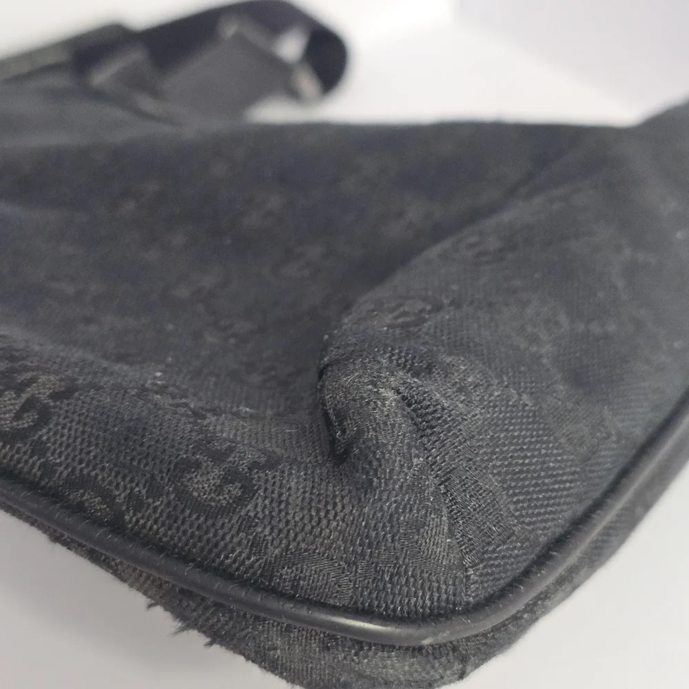 Gucci Black GG Monogram Canvas Crossbody Bag FAIR - Picture 5 of 15